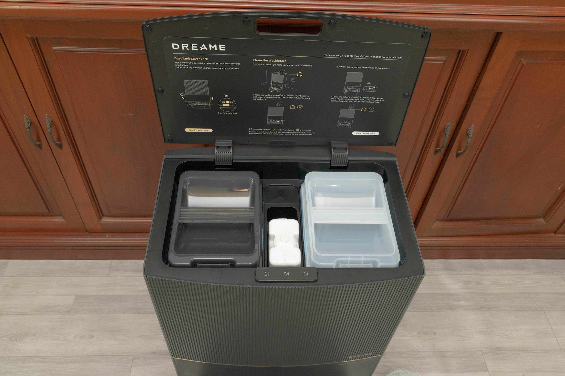 Những thành phần bên trong