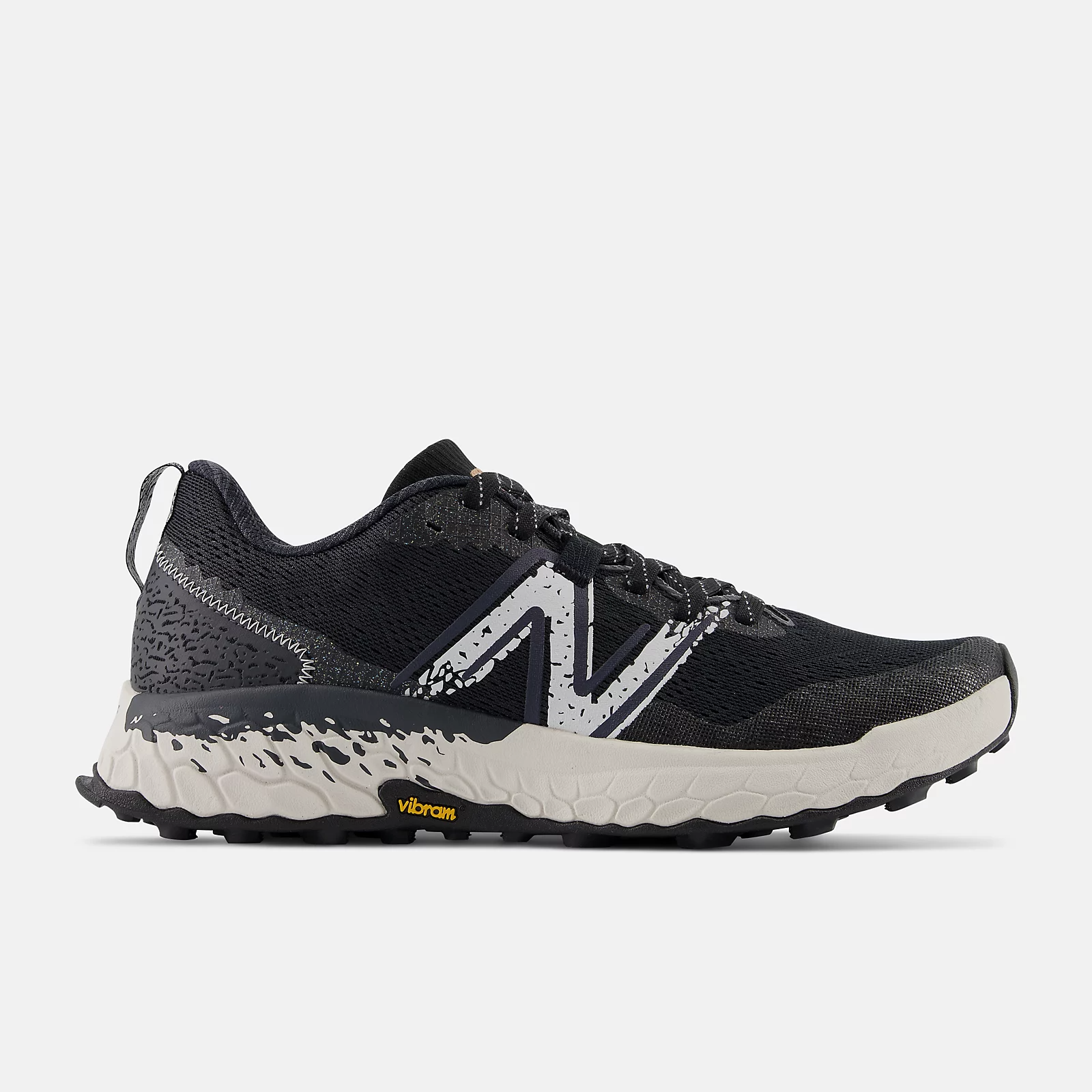 Giày New Balance Hierro Fresh Foam