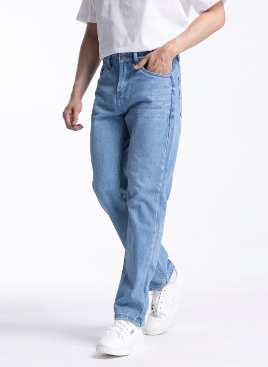 Straight-Whales-Jeans