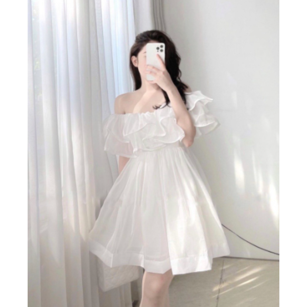 Váy xòe trễ vai dịu dàng